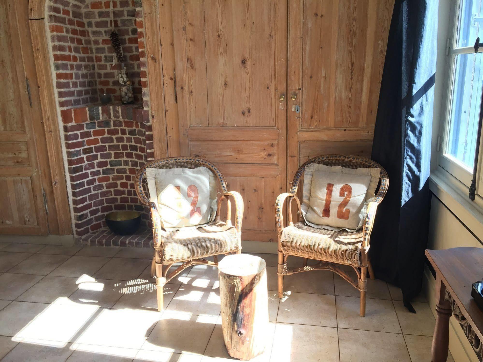 Appartements Du Clos Vorin Honfleur Esterno foto