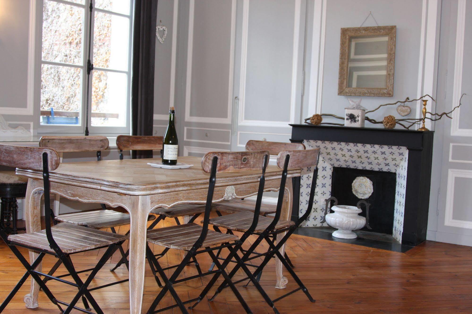 Appartements Du Clos Vorin Honfleur Esterno foto