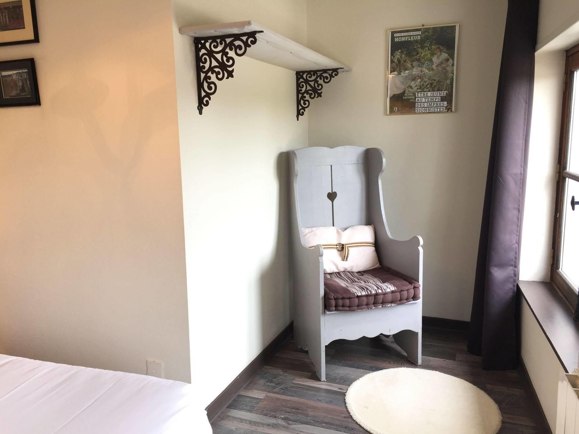 Appartements Du Clos Vorin Honfleur Esterno foto